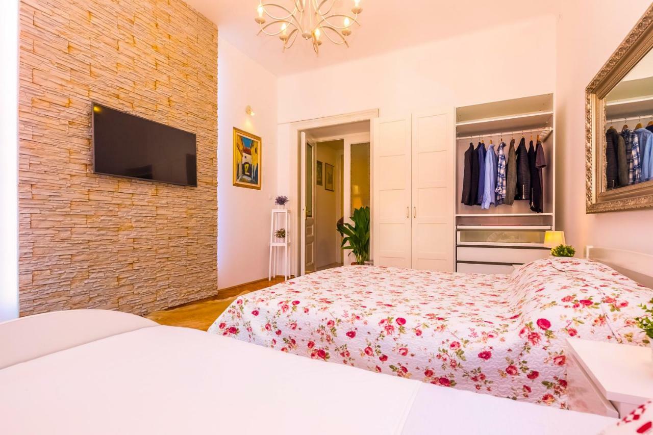 Conty Apartment 里耶卡 外观 照片